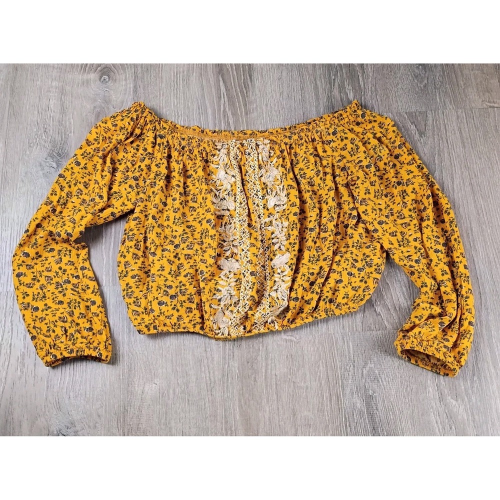 Jolt Top Crop Long‎ Sleeve Embroidered Floral Yellow Medium Boho